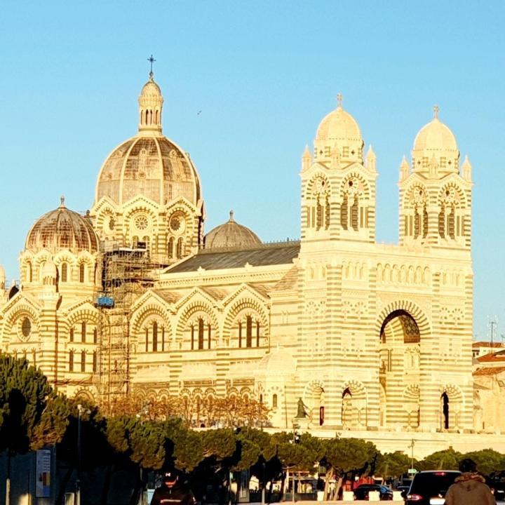 Jolie Charmant T3 Refait A Neuf A Marselha Exterior foto