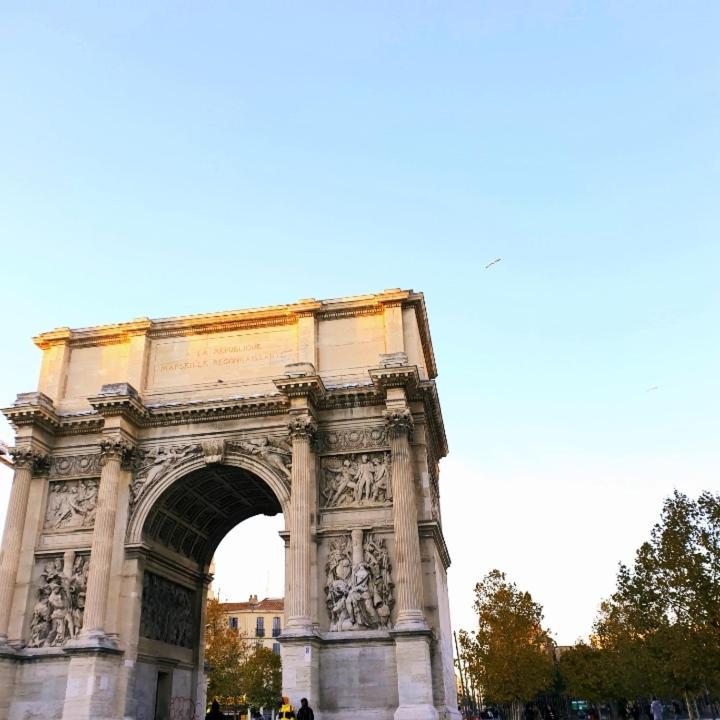 Jolie Charmant T3 Refait A Neuf A Marselha Exterior foto